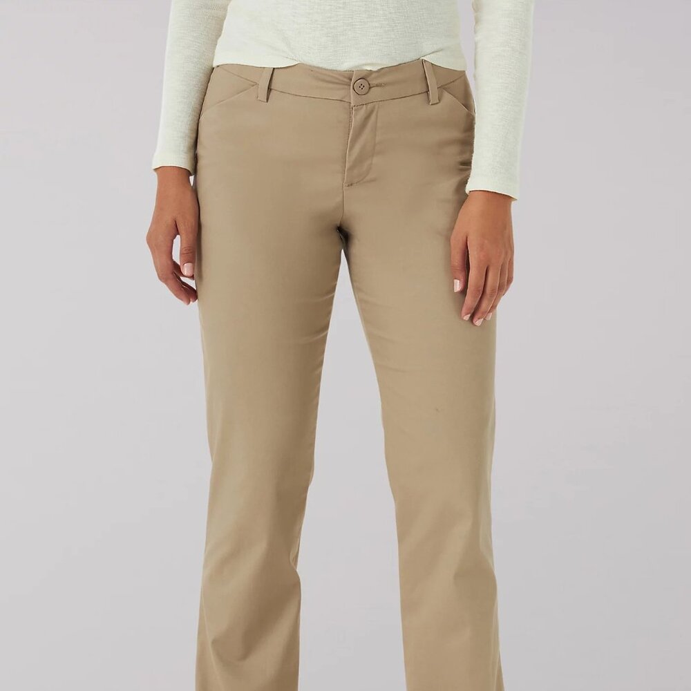Lee Women's Wrinkle Free Relaxed Fit Straight Leg Pant - khaki